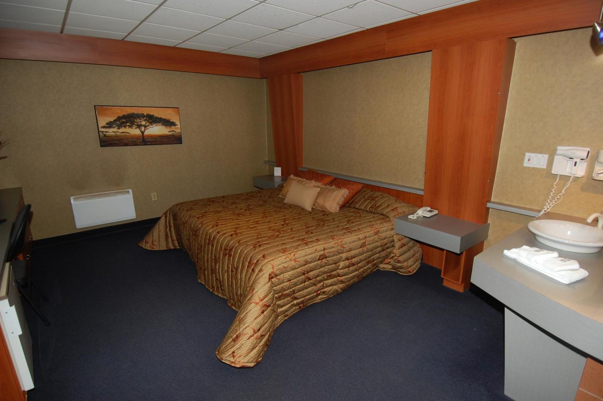Motel Capri Et Suites Repentigny Exterior foto